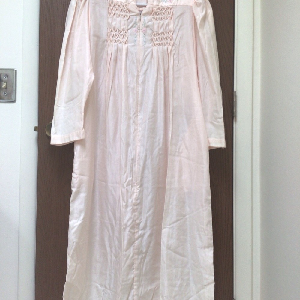 Barbizon at Home pastel pink nightgown satin, smocking,embroidered, zip, sz M